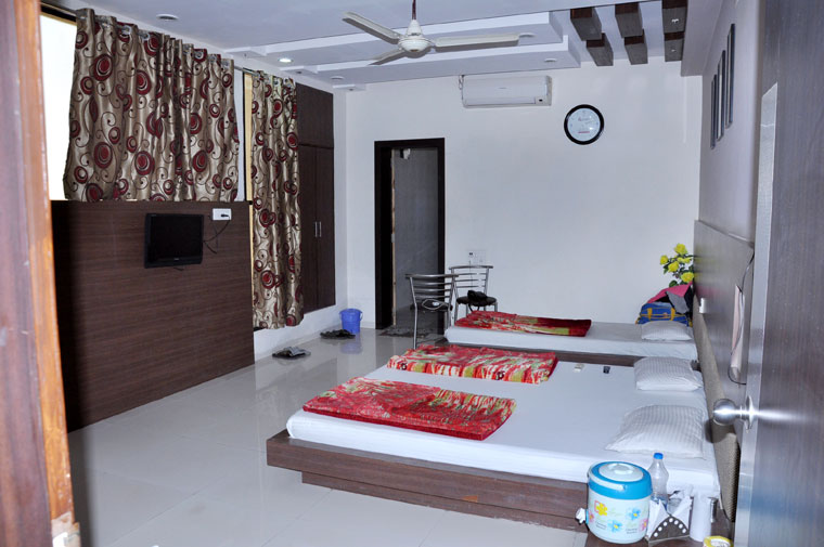 Hotel Radhe Palace Morbi Super Delux Room, Delux Room, Restaurant, Ac/Banquet, Conference Hall 